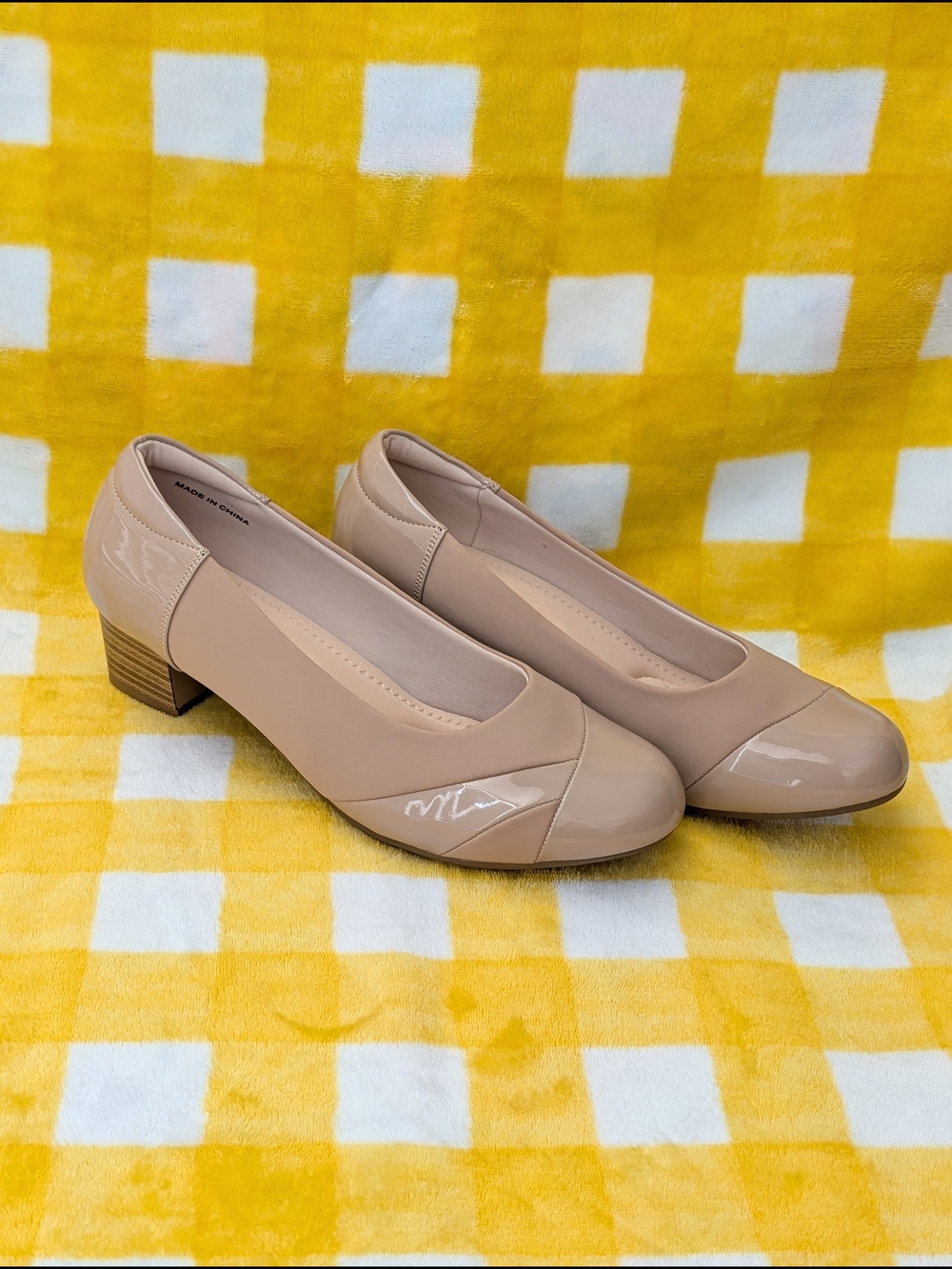 Women's Nude Block Heel Pumps